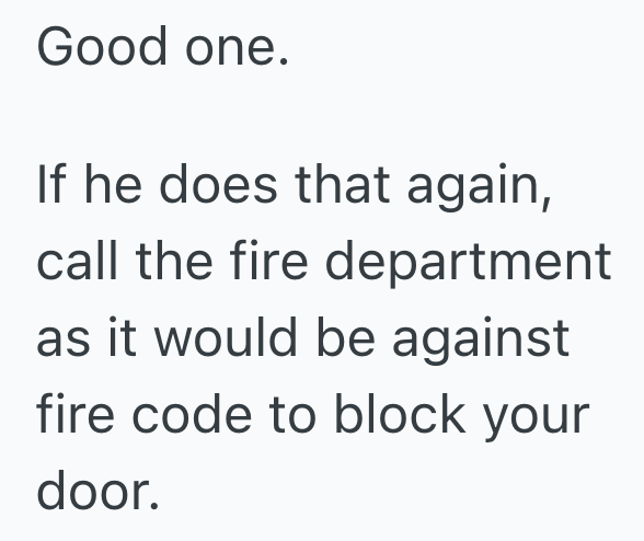 Screenshot 2025 07 04 at 12.23.23 AM Loud Man Piles Garbage Outside His Neighbors Door, So He Retaliates By Moving The Garbage Himself