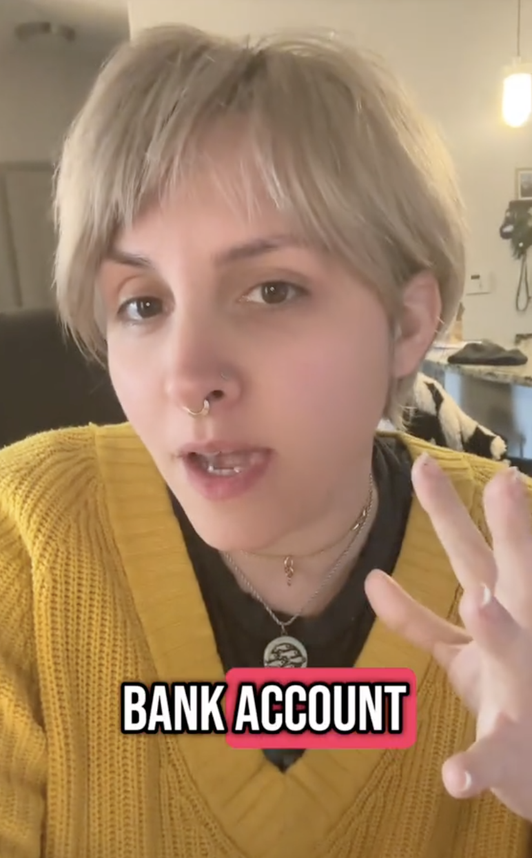 woman talking about her bank