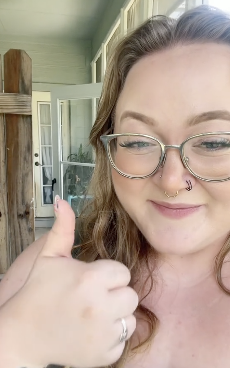 woman talking to tiktok viewers