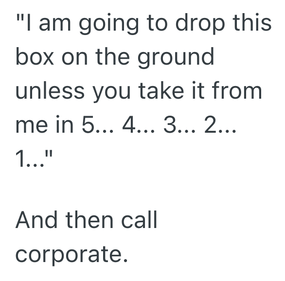 Screenshot 2025 07 27 at 12.40.31 PM Customer Notices An Employee Looking Confused, But When She Asked If She Needed Help, She Wasnt Offering To Work For Free