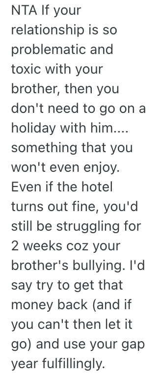 Screenshot 2025 07 29 at 8.59.56 AM Shes Expected To Go On A Family Vacation, But After Reading Reviews Of The Hotel, She No Longer Wants To Go