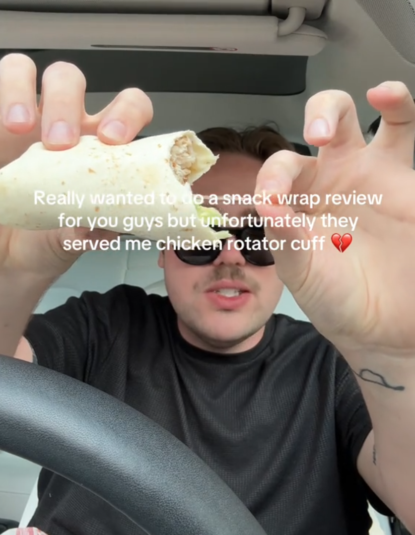 Man showing a rotator cuff in his wrap