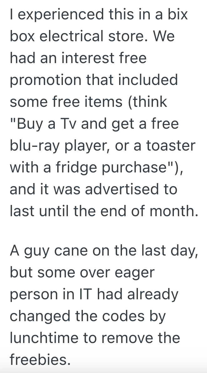 Screenshot 2025 07 31 at 7.16.45 PM Customer Wants To Return A Pair Of Pants, But Theres A Technical Issue That Makes It Impossible For The Employees To Process Returns