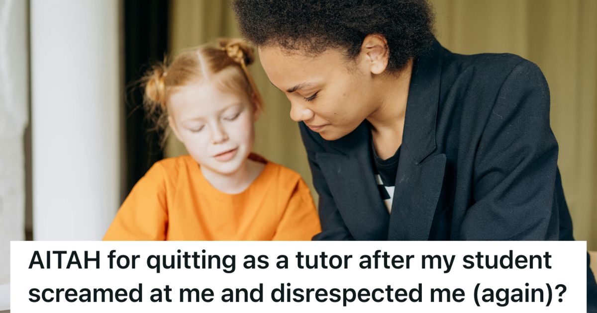 Tutor looking at something with student