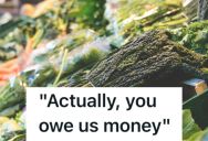 A Customer Thought The Store Owed Her Money, But She Actually Got An Accidental Discount, So He Asked Her To Pay The Real Price