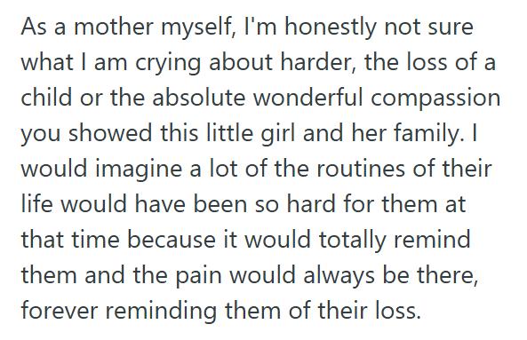 Trouble Twins 1 Employee Always Got These Twin Sisters Mixed Up, But After One Passed Away, She Still Called Her Name And Brought The Family To Tears