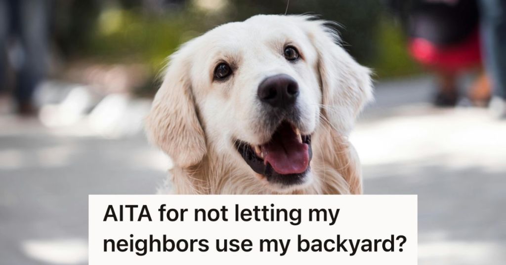 A Golden Retriever smiling
