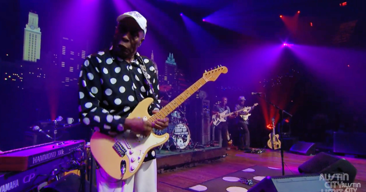 buddy guy playing guitar 