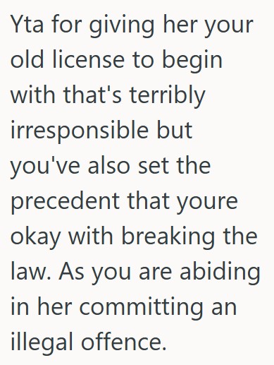 comment 1 136 Her Younger Cousin Asked To Use Her ID To Go To The Bar, But This 21 Year Old Told Her No