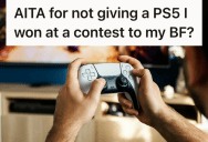 She Tried To Sell Her Boyfriend The PS5 He Always Wanted, So He Realized She Cared More About Money Than She Did About Him