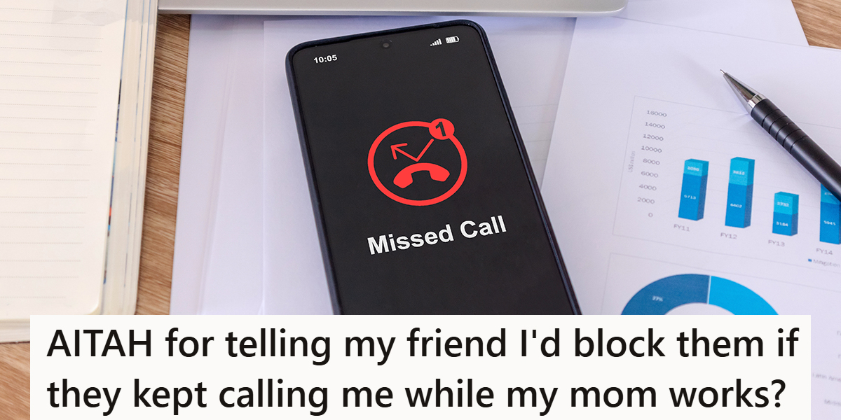 phone with the message "missed call"