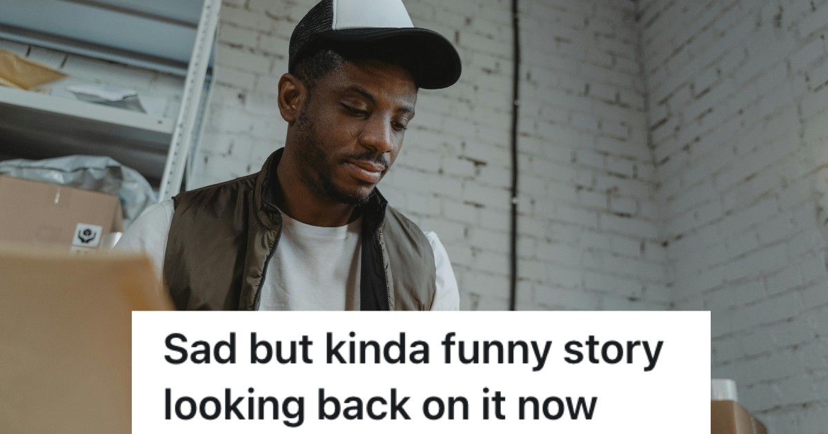 Employee Had To Go Back To Work Immediately After Their Friends Demise, But They Didnt Try To Hide Their Feelings sad man at work