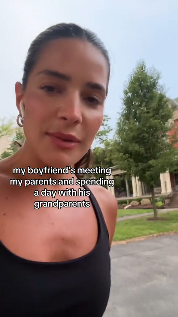 Elizabeth discussing her ghosted boyfriend