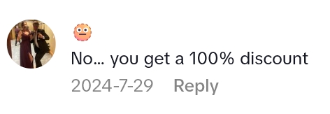 2025 08 15 23 09 36 She Looked Out And Saw Roofers Hard At Work On Her House. Only Problem Was They Were On The Wrong House.