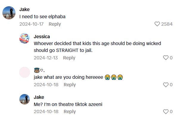 Comment 3 22 These Kids Really Gave It Their All When Performing Wicked, But Theyre Going Viral For A Different Reason