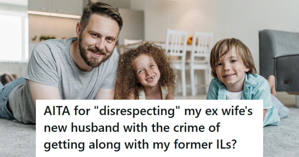 Dad and two of his kids posing for family pictures