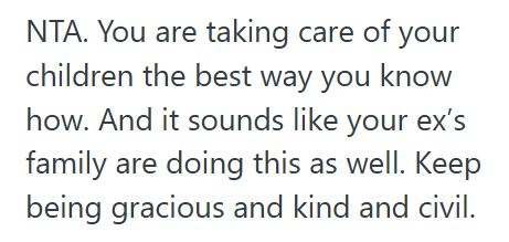 Dad and Kids Divorced Dad Attended Family Photo Shoot With His Kids, But His Ex’s New Husband Claims He Was “Disrespected” Because The In Laws Still Treat Him Like Family