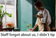 Server Ignored Couple For 25 Minutes While Scrolling On Her Phone, So He Left Without Tipping After A $200 Meal