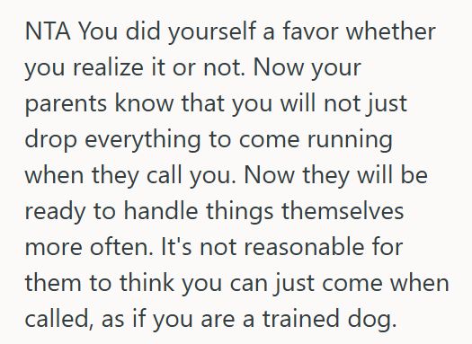 ER Visit Man Refused To Leave Work To Help His Parents At The Emergency Department, And Now They’re Calling Him Selfish