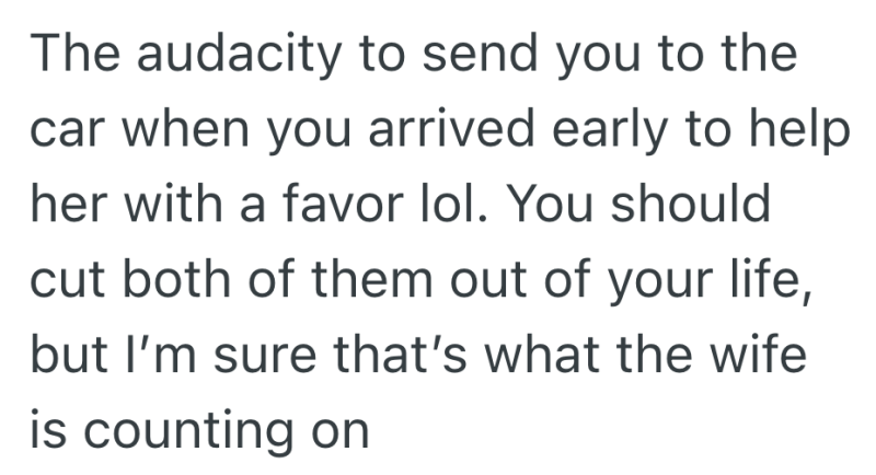 Screenshot 2025 08 06 at 9.07.49 AM e1754485902675 Bride Screams At Guest During Her Wedding, So Now That Guest Refuses To Join Her On A Boat Trip