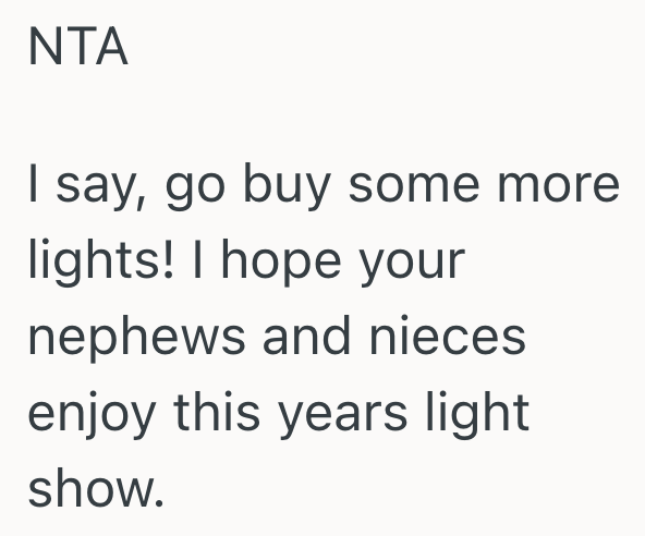 Screenshot 2025 08 10 at 4.12.42 PM HOA Is Upset By Homeowners Christmas Lights, But This Homeowner Isnt Part Of The HOA