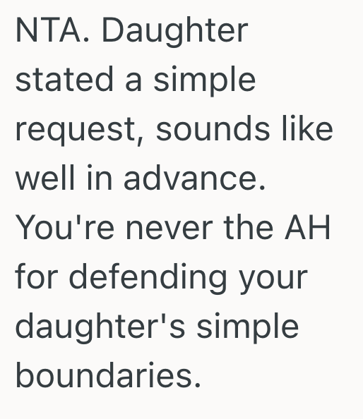Screenshot 2025 08 11 at 11.41.19 PM Her Aunt Wanted To Wear A Burgundy Dress To Her Daughters No Red Sweet Sixteen, So This Woman Threatened To Uninvite Her If She Wont Change Her Dress