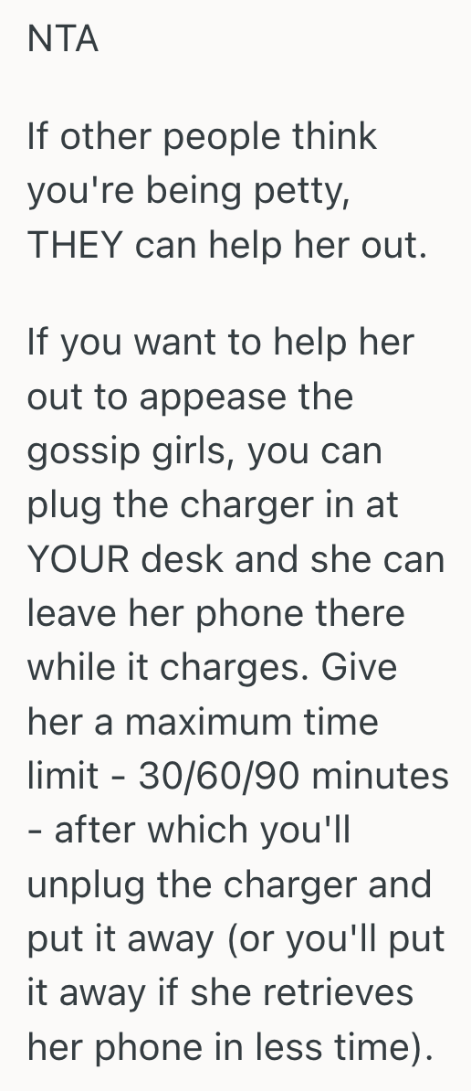 Screenshot 2025 08 15 at 11.52.29 AM Her Coworker Kept Forgetting To Return Her Charger, But When She Finally Refused To Lend It Again, The Rest Of The Office Started Calling Her Petty