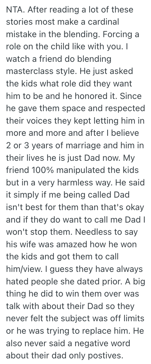 Screenshot 2025 08 15 at 17.50.57 He Lost His Mom As A Child, And Now That Hes Honoring Her Memory In His Graduation Speech, His Dad Isnt Happy.