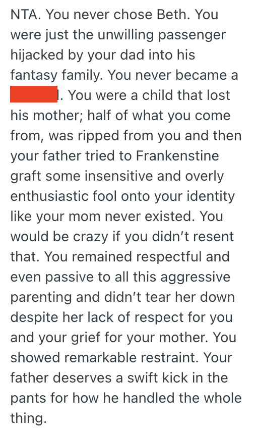 Screenshot 2025 08 15 at 17.52.14 He Lost His Mom As A Child, And Now That Hes Honoring Her Memory In His Graduation Speech, His Dad Isnt Happy.