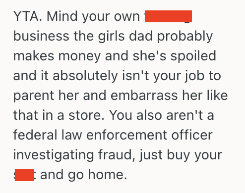 Screenshot 2025 08 16 at 2.22.02 AM Woman Saw A Teenage Girl Using Her Dad’s Credit Card, So She Spoke Up And Told The Cashier It Was Fraud