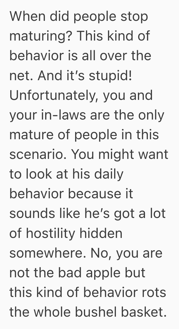 Screenshot 2025 08 19 at 4.24.42 PM Womans Husband Cruelly Shoved A Cake In Her Face On Their Anniversary, But When She Returned The Favor, Everyone Took His Side And Made Her The Villain
