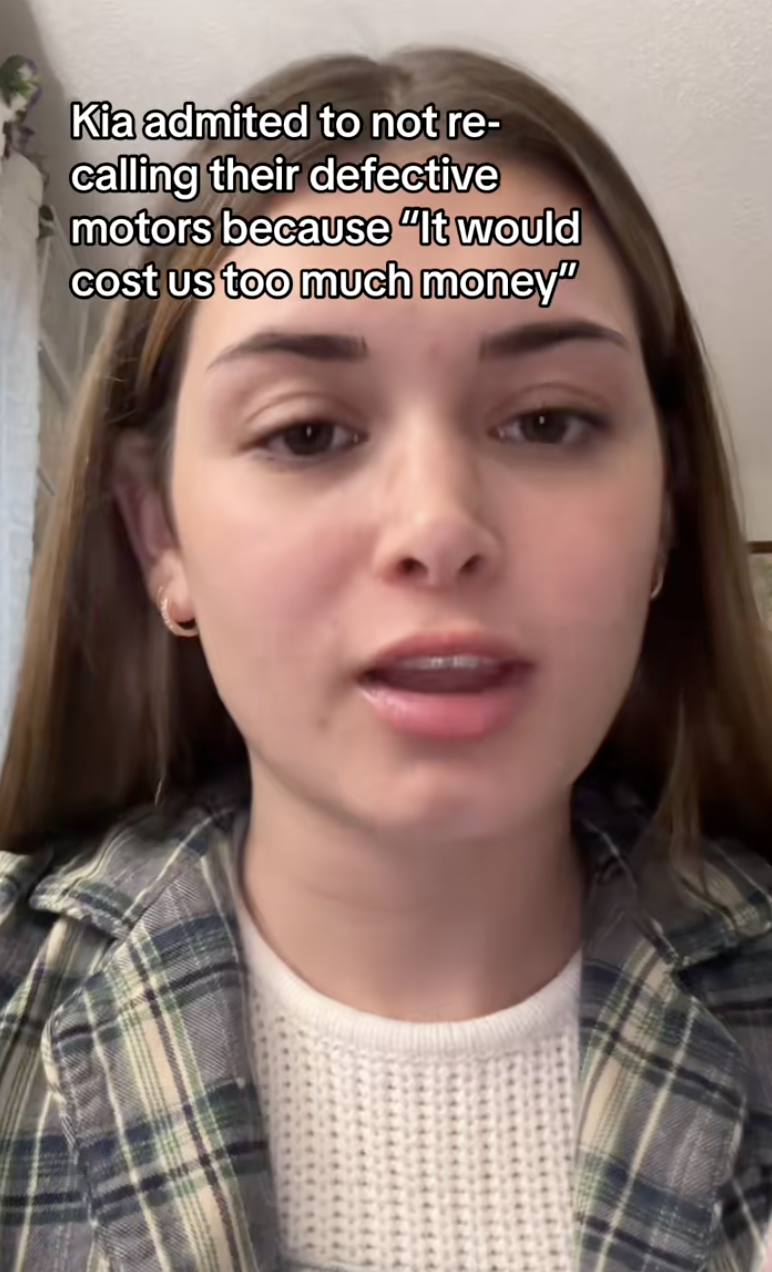 woman talking to tiktok viewers