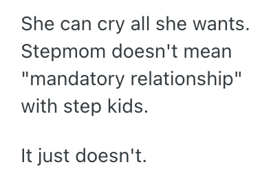 Screenshot 2025 08 23 at 11.11.48 AM Woman Decided Not To Give Special Roles To Her Parents New Partners At Her Wedding, So Her Stepmother Complained And Said She Was Hurt