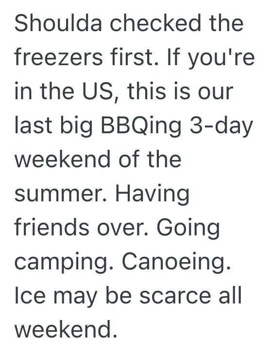 Screenshot 2025 08 27 at 2.08.49 PM Customer Pays For Ice, But When Shes Told The Store Is Out, She Refuses To Accept A Refund