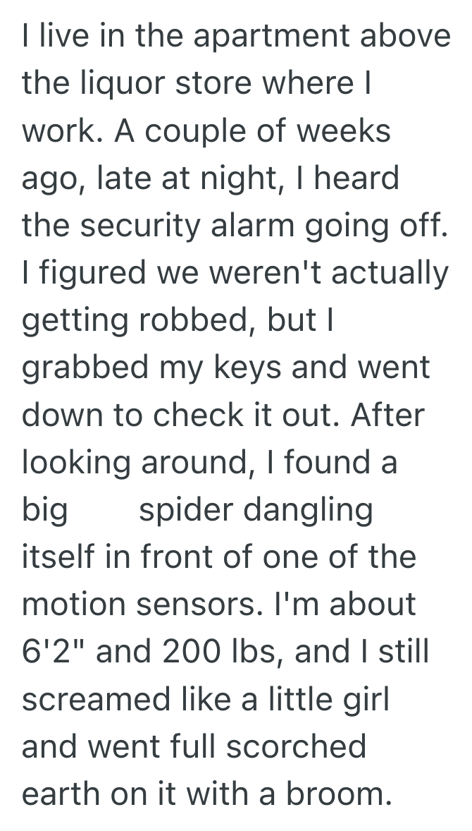 Screenshot 2025 08 29 at 5.38.20 PM A Hidden Mouse Popped Out At The Worst Moment, So A Customer Got A Free Comedy Show