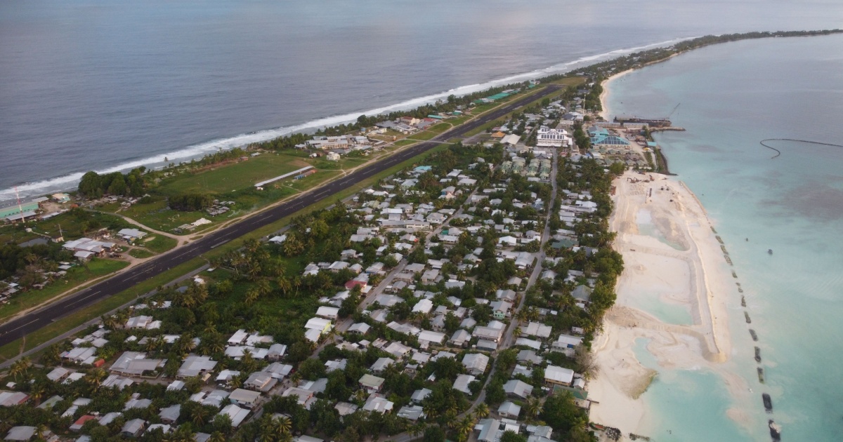 Tuvalu 1 Tiny Island Nation Of Tuvalu Has A Plan In Place To Migrate Its Entire Population Due To Rising Sea Levels