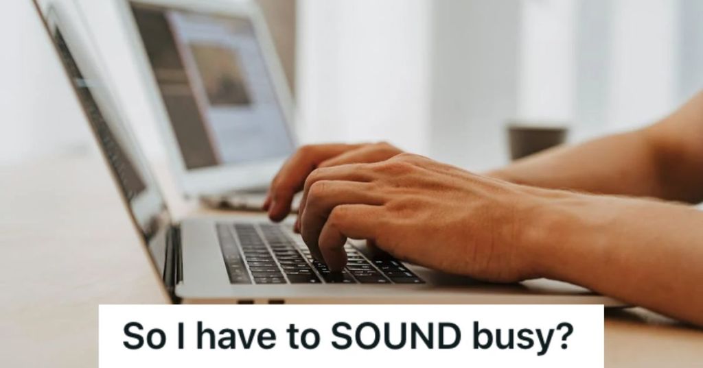 Person typing on his computer