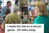 An Impatient Customer Was Blaming This Woman For Her Delay, So She Let The Facts Speak For Themselves