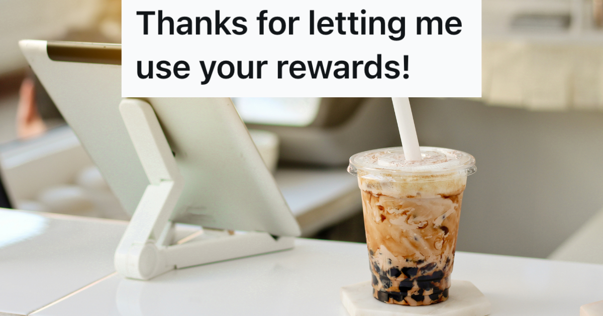 Girls Enter Their Phone Number To Try To Get Rewards Points For The Next Order, But They Lost Rewards Points Instead bubble milk tea next to a cash register