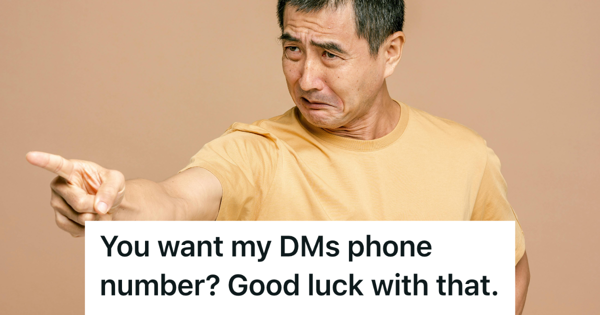 angry customer pointing