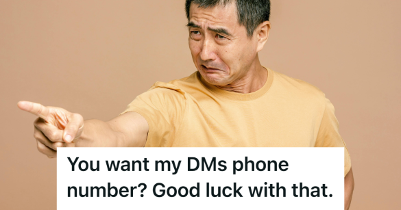 angry customer pointing