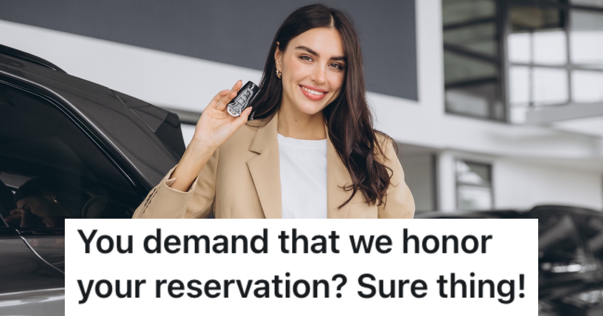 woman holding a set of keys