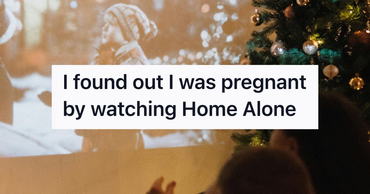 christmas movie on projector