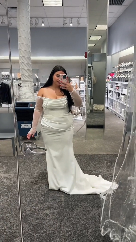 Kate outside a David's Bridal