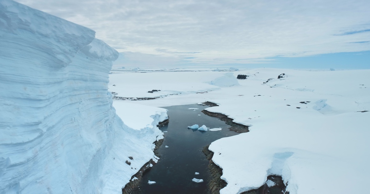 Ice melting in Antarctica