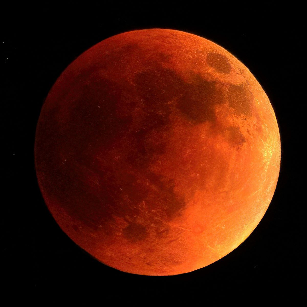 A bright blood Moon