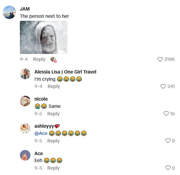 Comment 1 119 TikTok Chef Walks Her Viewers Through How To Make Pasta While On A Plane, But The Commenters Have Questions