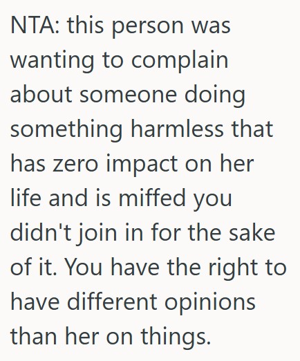 Comment 2 46 His Neighbor Was Complaining About Another Neighbor Being Shirtless In His Own Yard, So He Told Her It Wasnt A Big Deal