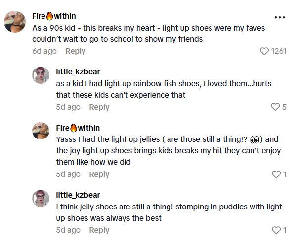 Comment 3 96 Mom Tells A Heartbreaking Story About Why Her Kids School Doesnt Allow Shoes That Light Up