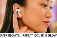 Employee Wears Sunglasses And A Headset On A Donut Run, So When A Little Kid Asks If She’s A Government Agent, She Decides To Play Along